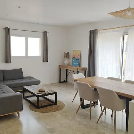 Βίλα Maison De Avec Jardin Et Piscine 6 Personnes 3 *