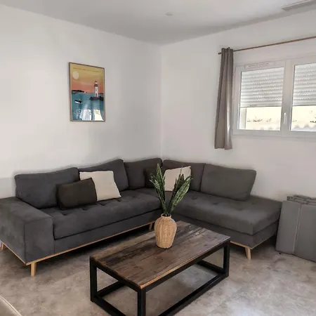 Maison De Avec Jardin Et Piscine 6 Personnes 3
